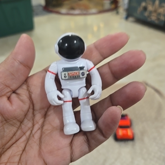 Assorted Kids Toy Set Includes Iron Man, Paw Patrol,Mario Brother And More - Picture 11 of 14